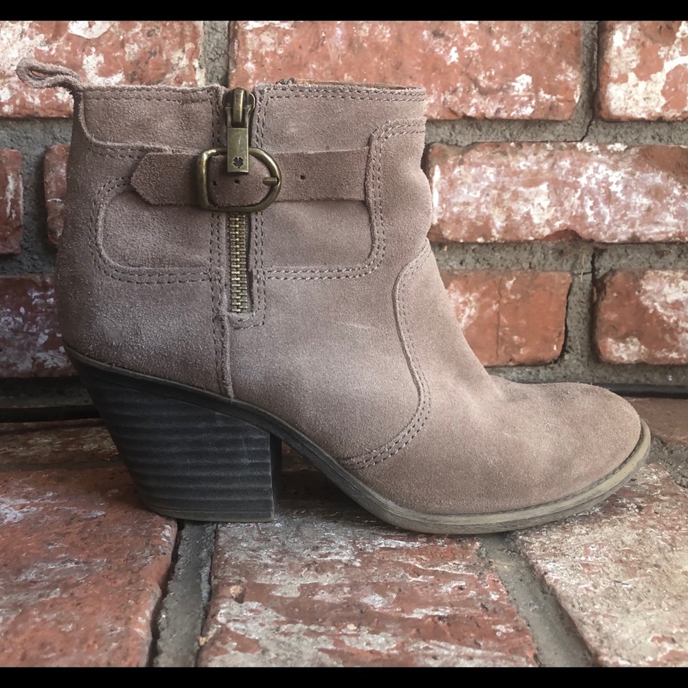Lucky Brand boots